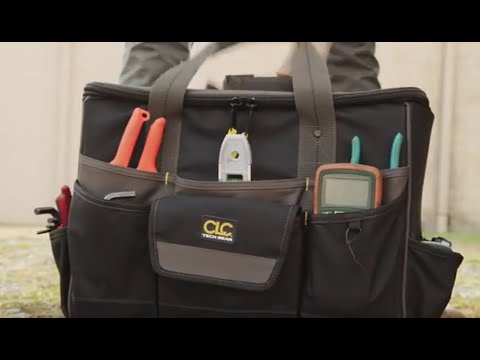 CLC L258 Tech Gear Lighted Handle Roller Bag - 17"